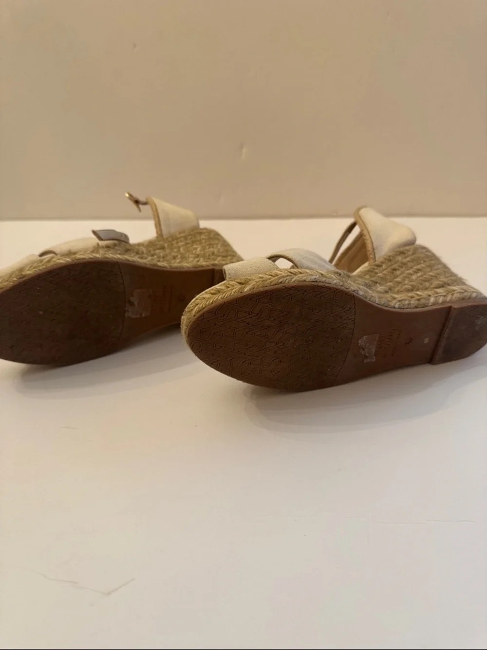 Stuart Weitzman Beige Canvas Espadrille Wedge Sandals Size 4B - Picture 10 of 10